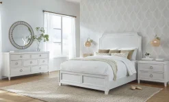Duxbury Queen Bed