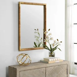 Farah Mirror