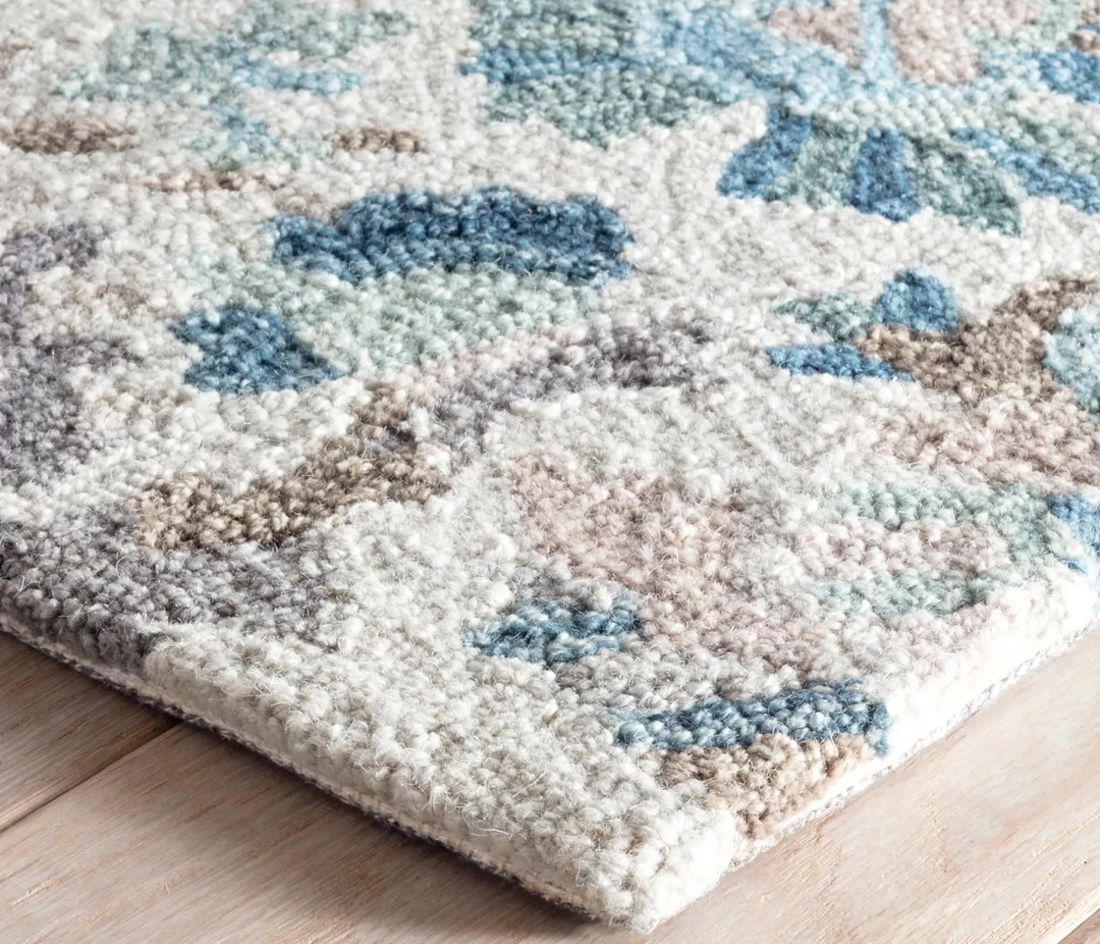 Isabella Rug - 6' x 9'